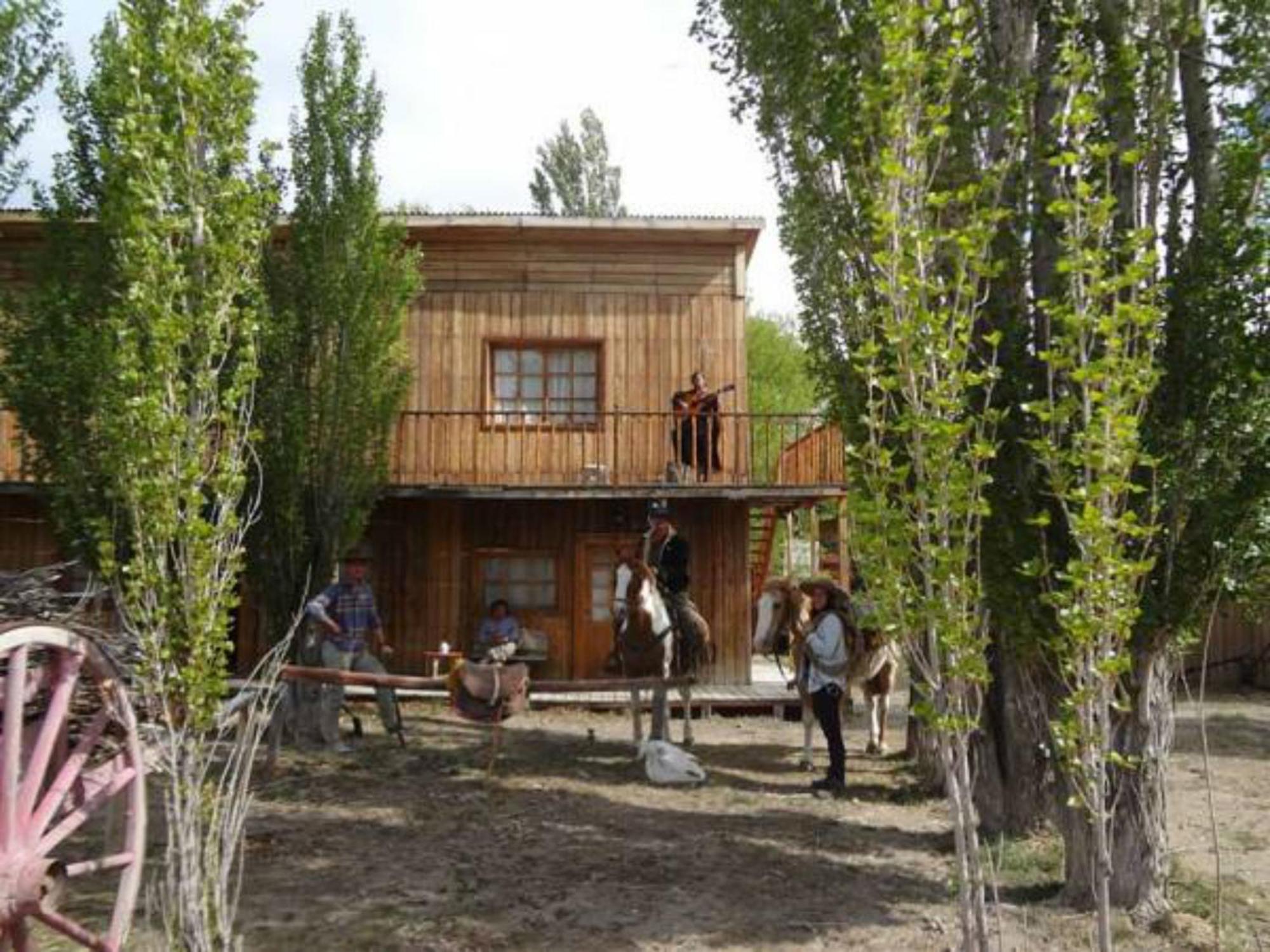 Estancia Santa Thelma Bed & Breakfast Casa Riera ภายนอก รูปภาพ