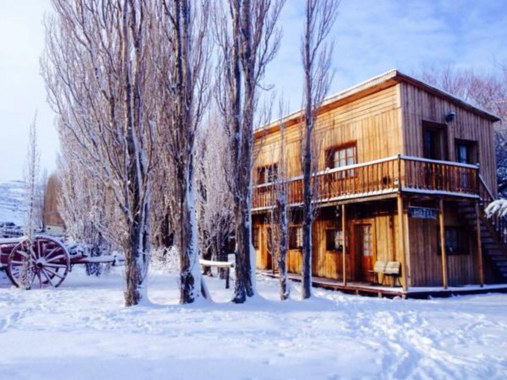 Estancia Santa Thelma Bed & Breakfast Casa Riera ภายนอก รูปภาพ